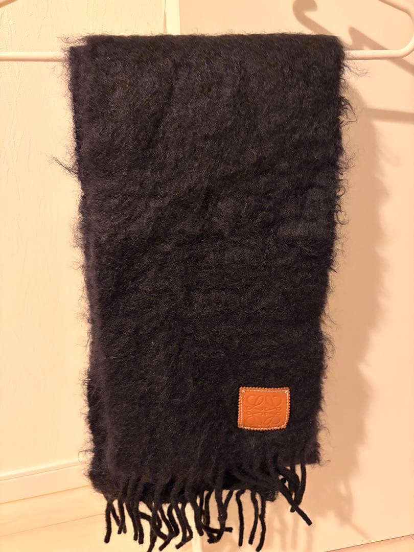 LOEWE マフラー ブラック
