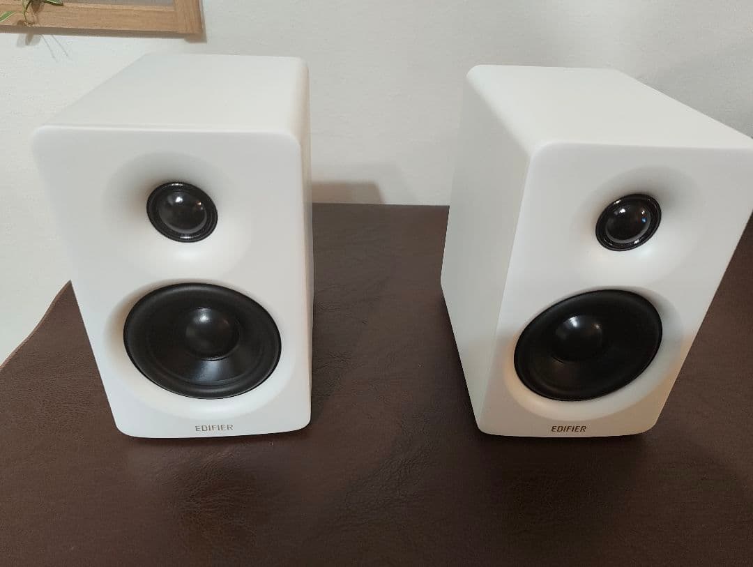 Edifier M60 マルチメディアスピーカー 66W ホワイト