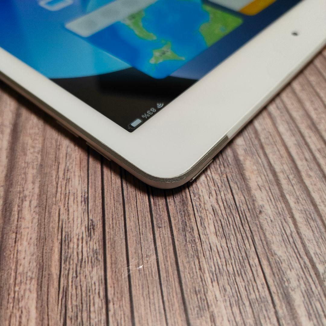 iPad 第8世代 32GB SIMフリー シルバー
