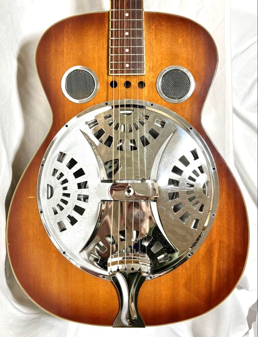 【新品弦張替済】リゾネイターギター