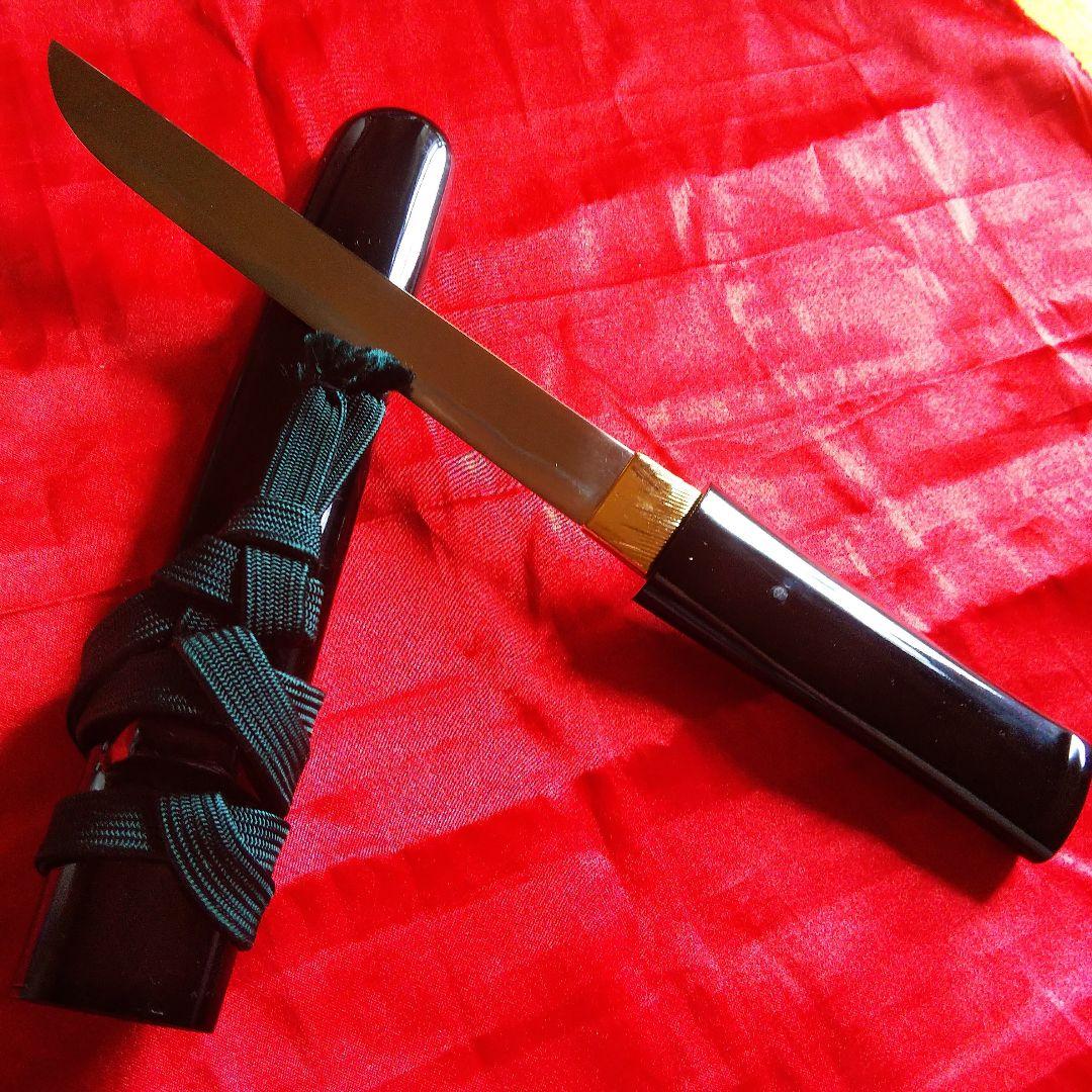 短刀　模造刀　尾形刀剣　黒鞘６寸木製黒塗り未使用保存品　置物■必ず説明見て下さい