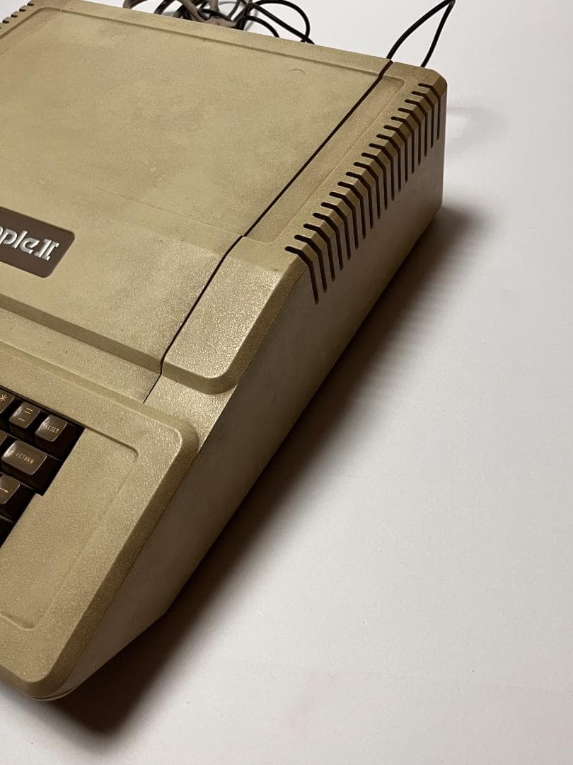 Apple II 本体　ジャンク