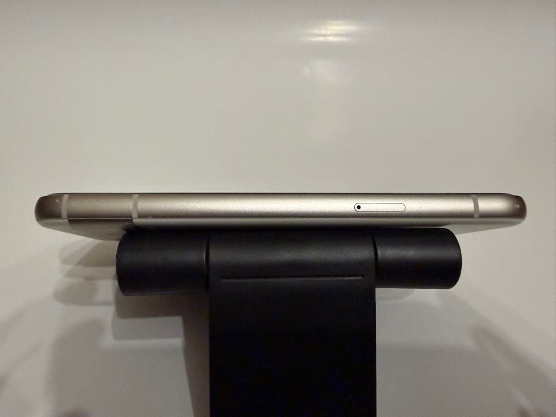 Google Pixel 8a本体 白 美品 SIMフリー