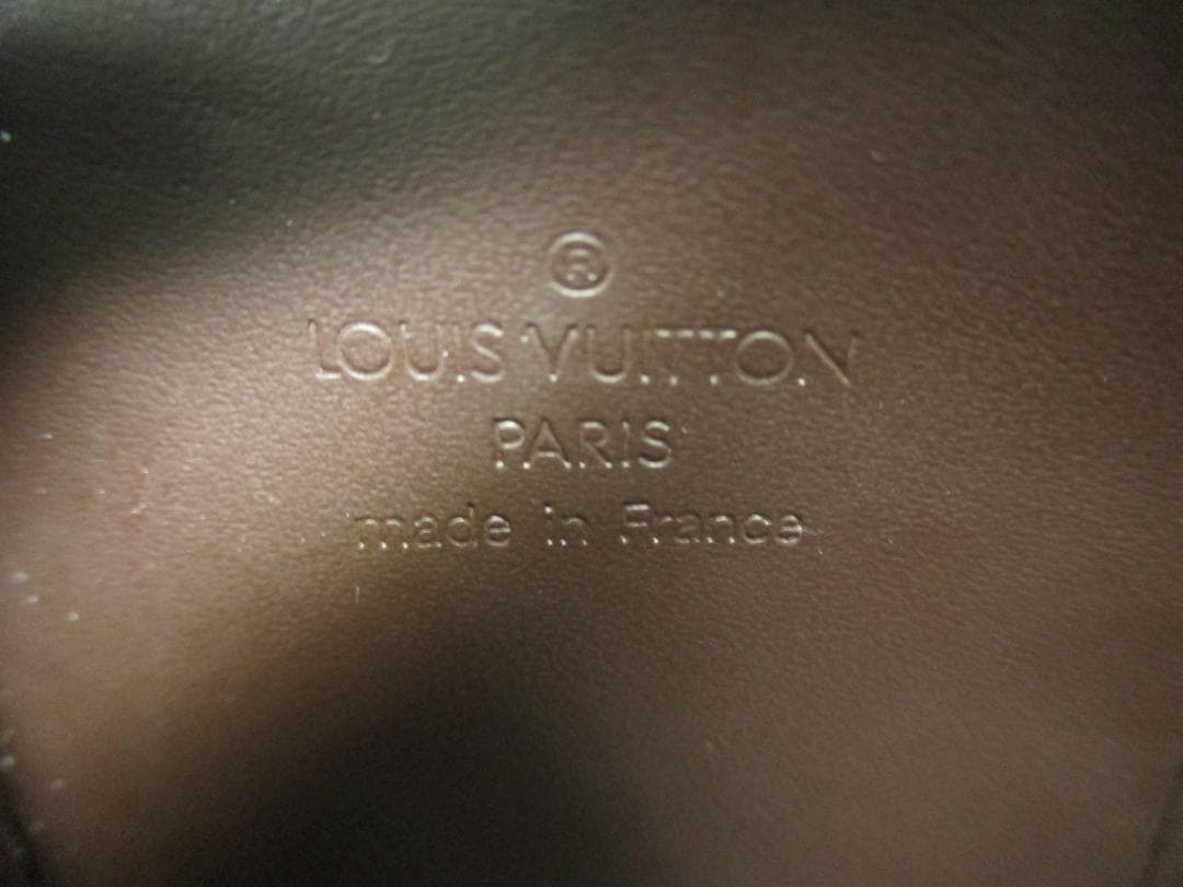 未使用品 ルイヴィトン ケース ミニポーチ エピ M6344D ブラウン