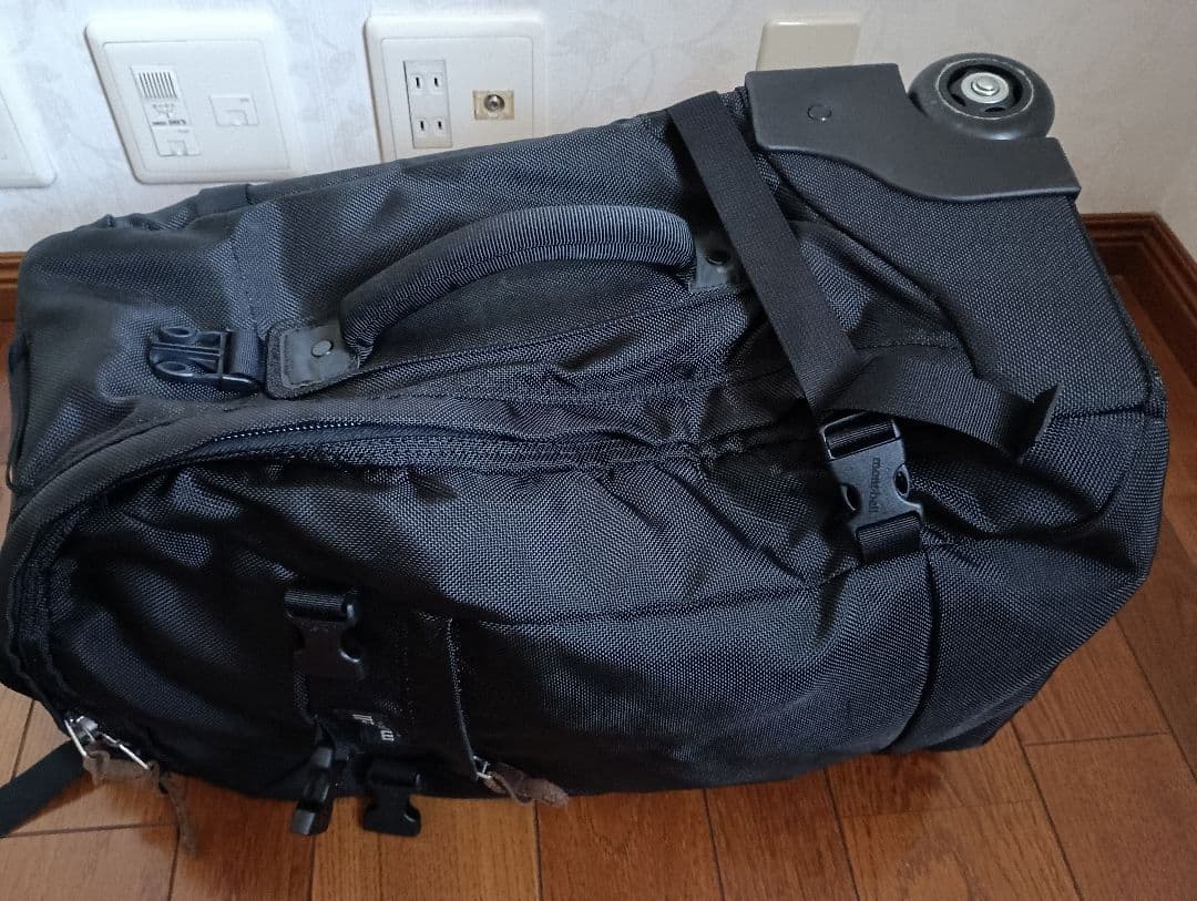 mont-bell 黒 2way キャリーバッグ、 バックパック