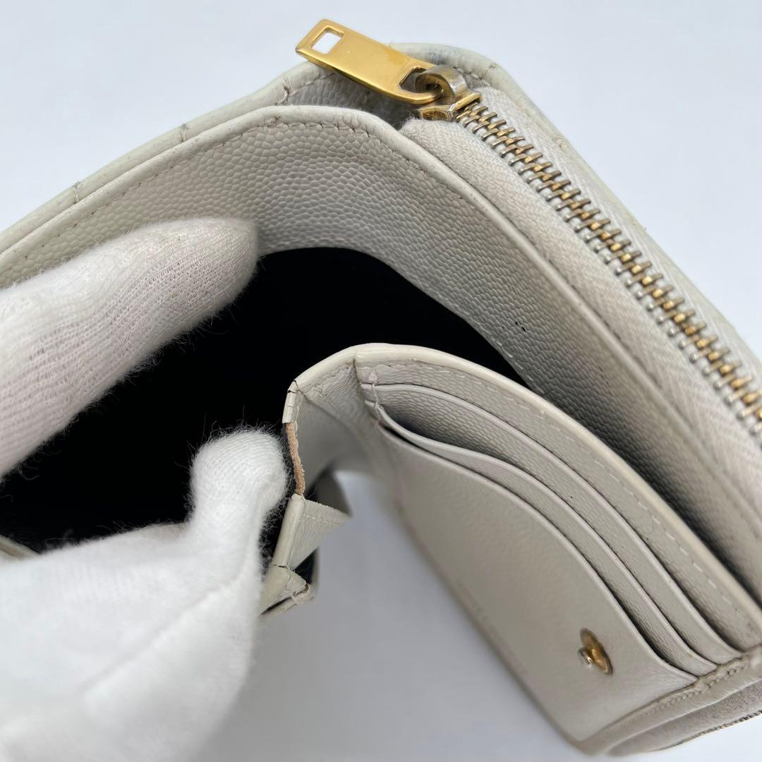 サンローラン 二つ折り財布 カサンドラ キルティング キャビアスキン 付属品完備