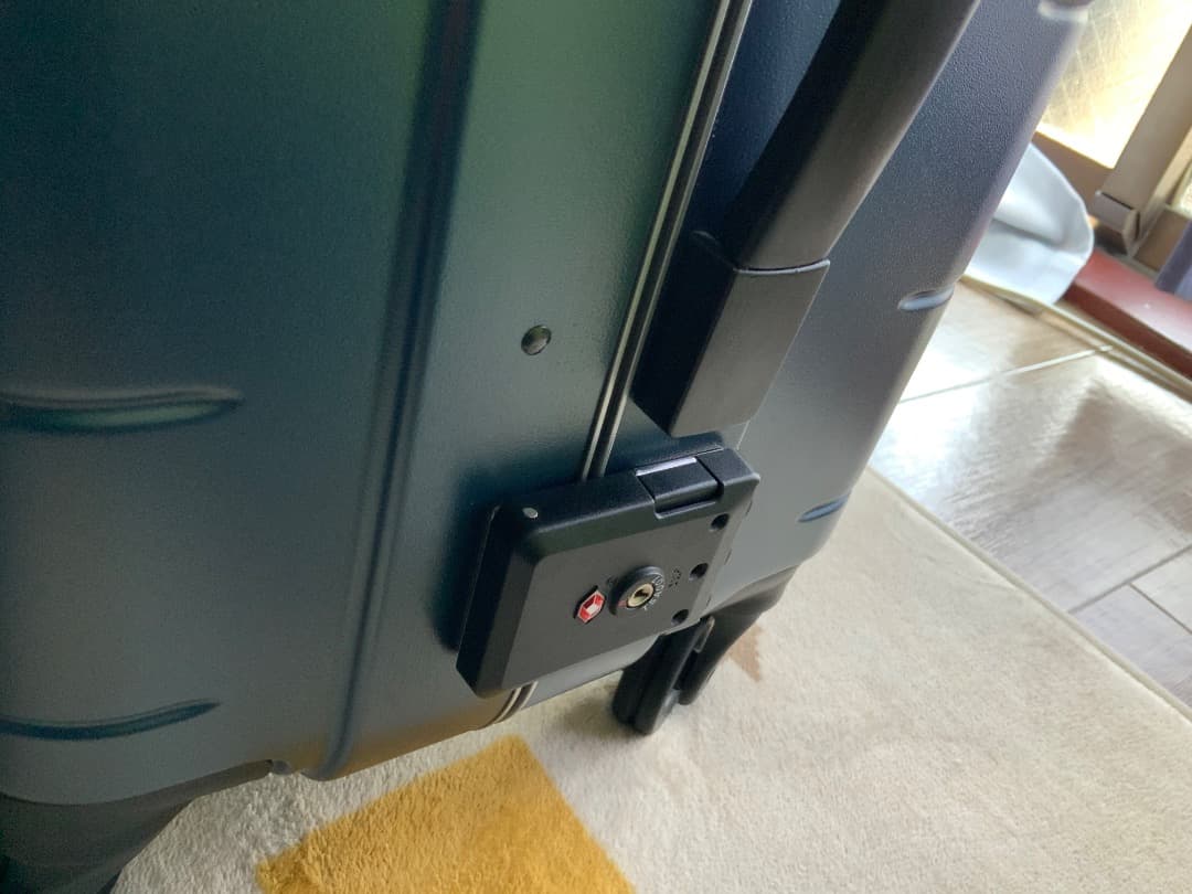 gorogoro　　ダークグレー TSAロック付きキャリーケース