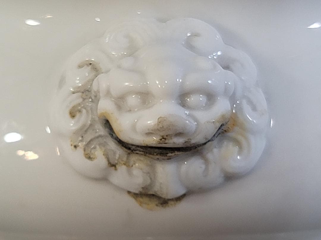 中国美術 明　徳化窯獅子耳香炉　何朝宗製銘 DT619