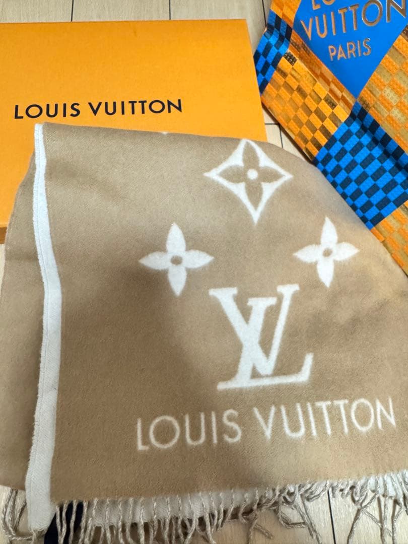 LOUIS VUITTON100%カシミアマフラー ベージュ/ホワイト