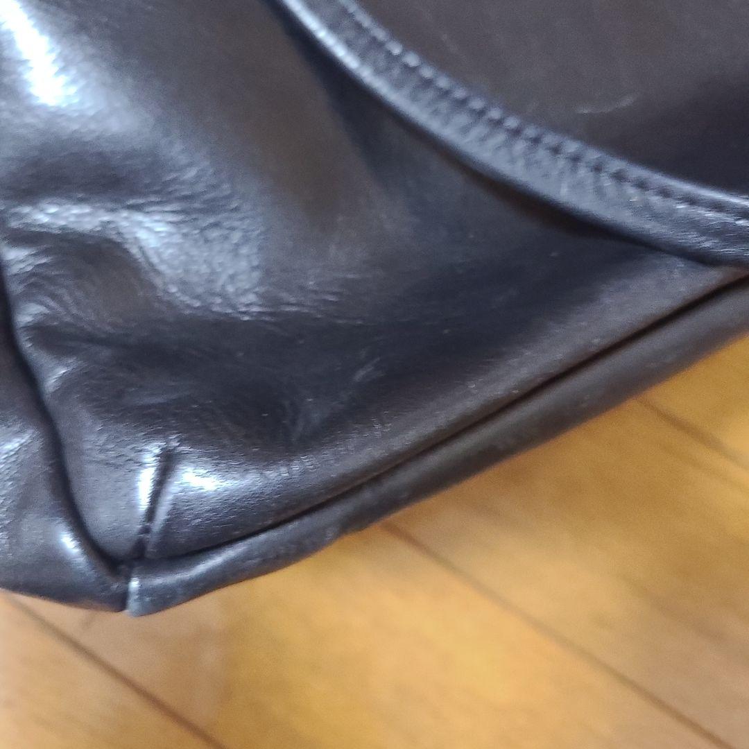 ダンサー　カレ　レザーバッグ L