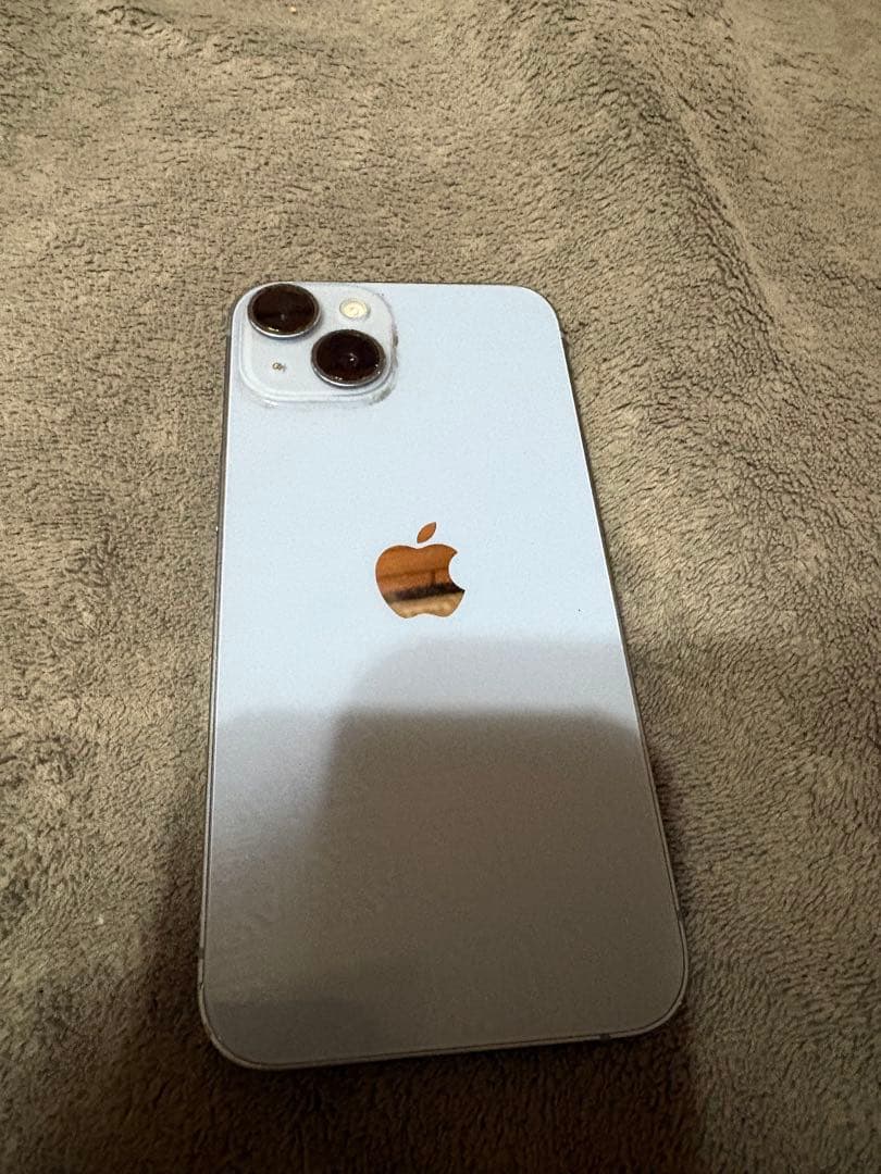 ちょうiPhone 14 128GB SIMフリー　画面ひび割れあり