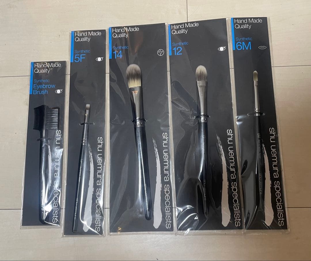 【tree】シュウウエムラ Naturalメイクブラシ 7本セット