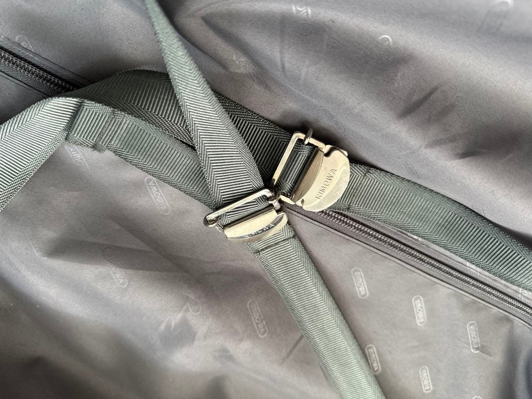 8*a様 値下げ中【RIMOWA】リモワサルサ スーツケース★レア シャンパンゴ