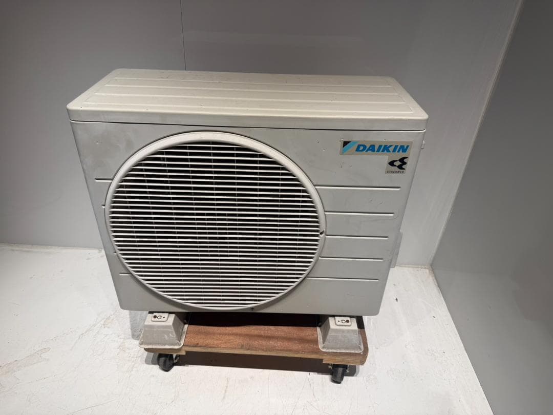 293　DAIKIN　2020年製エアコン　6～8畳用　整備済み