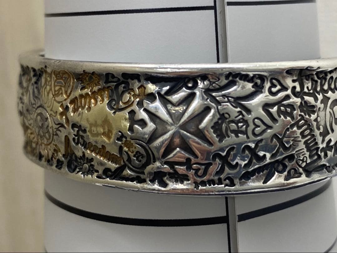 黒猫くろ太　ビルウォールレザー　BWL ワイドグラフィティバングル