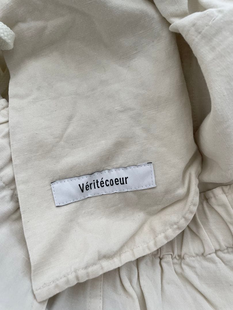 ヴェリテクール パンツ