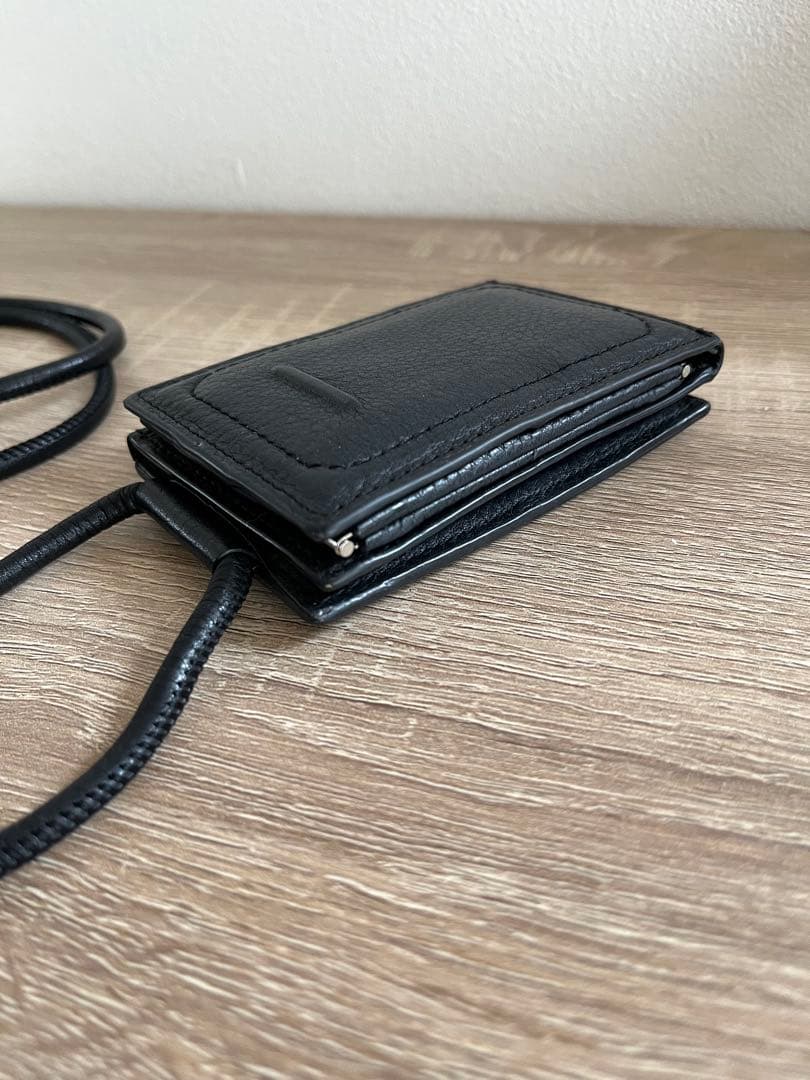 objcts.ioストラップ一体型ウォレット