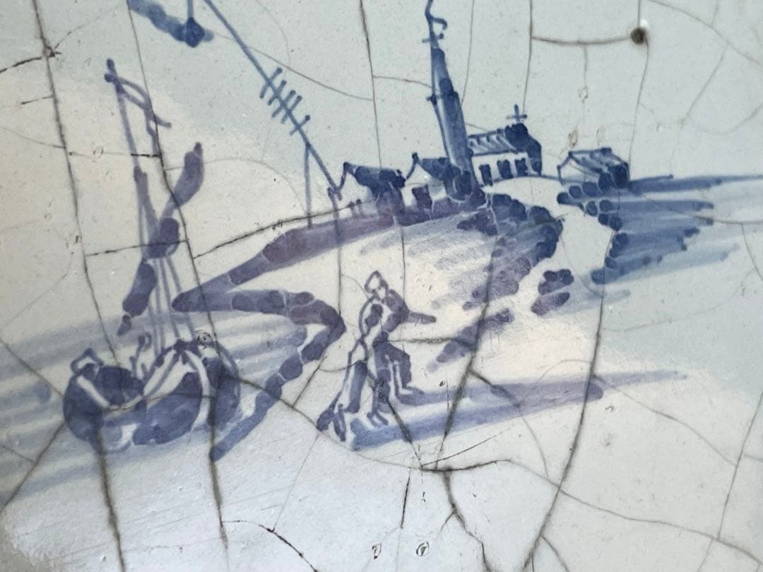 骨董　アンティーク　デルフトタイル　染付　人物文　港　船　17世紀　オランダ