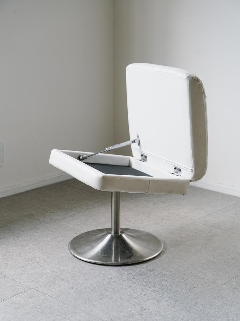 スペースエイジ オットマン/スツール 収納ディスプレイ モダン