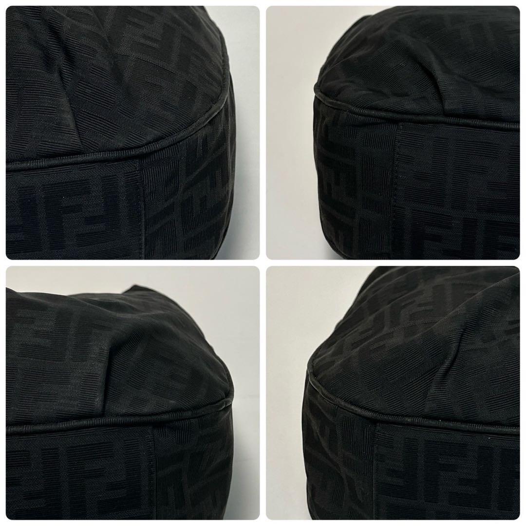 t78 保存袋　Gカード付　フェンディ　ズッカ　ミア　チェーン　ハンドバッグ