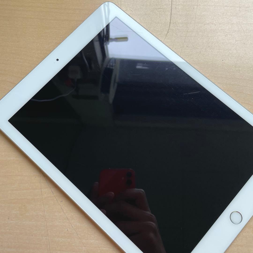 iPad 第6世代　A1893　Wi-Fiモデル　シルバー　32GB #5