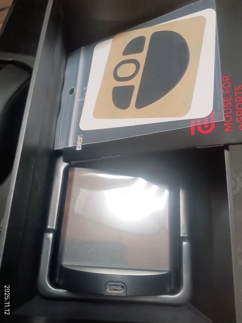 BenQ EC2-CW ワイヤレスマウス