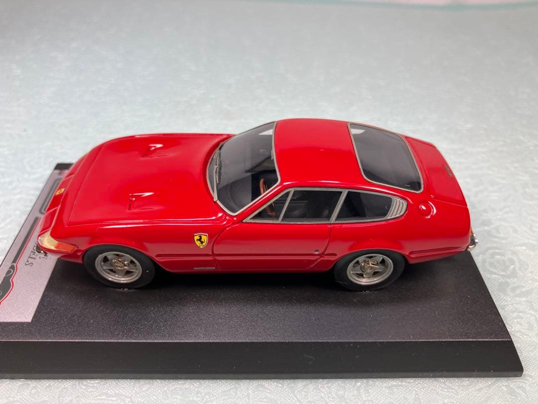 Ferrari 365GTB Daytona ストリート　1976年　レッド