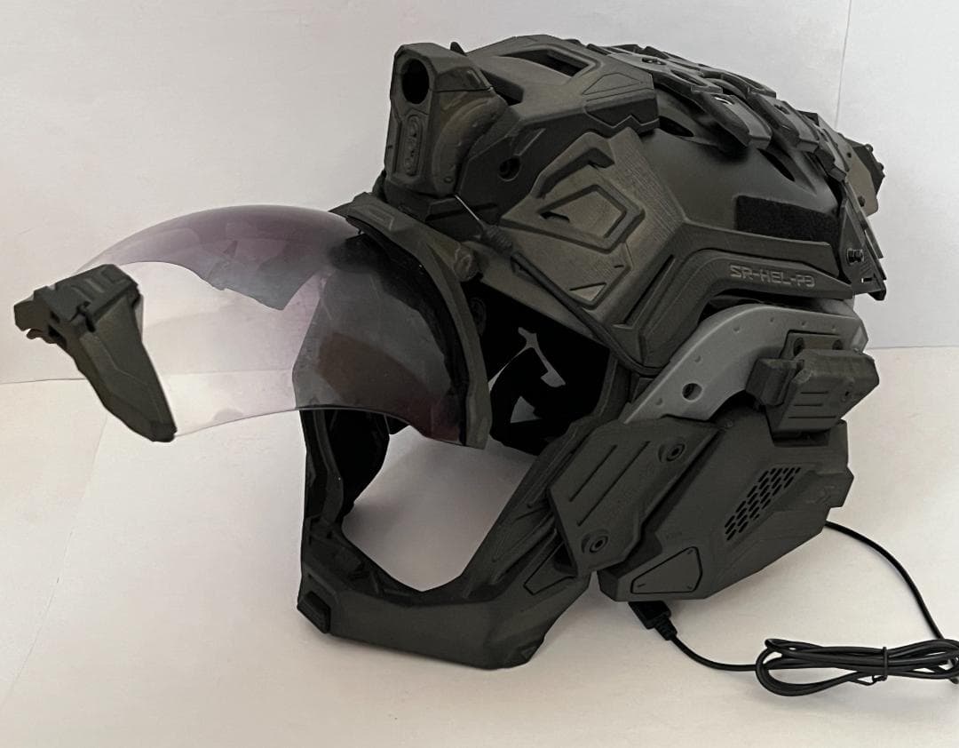 SRU SRU-HEL-P3 タクティカルヘルメット 装飾パーツ付 FAN付
