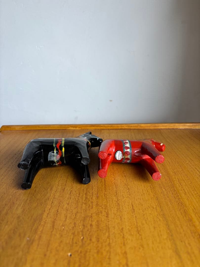 Grannas社　ダーラナホース　ビンテージ　赤と黒2点セット