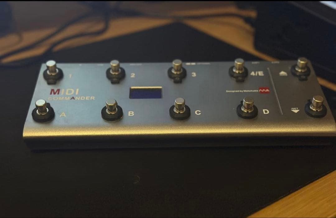 MIDI Commander MIDI フットスイッチ