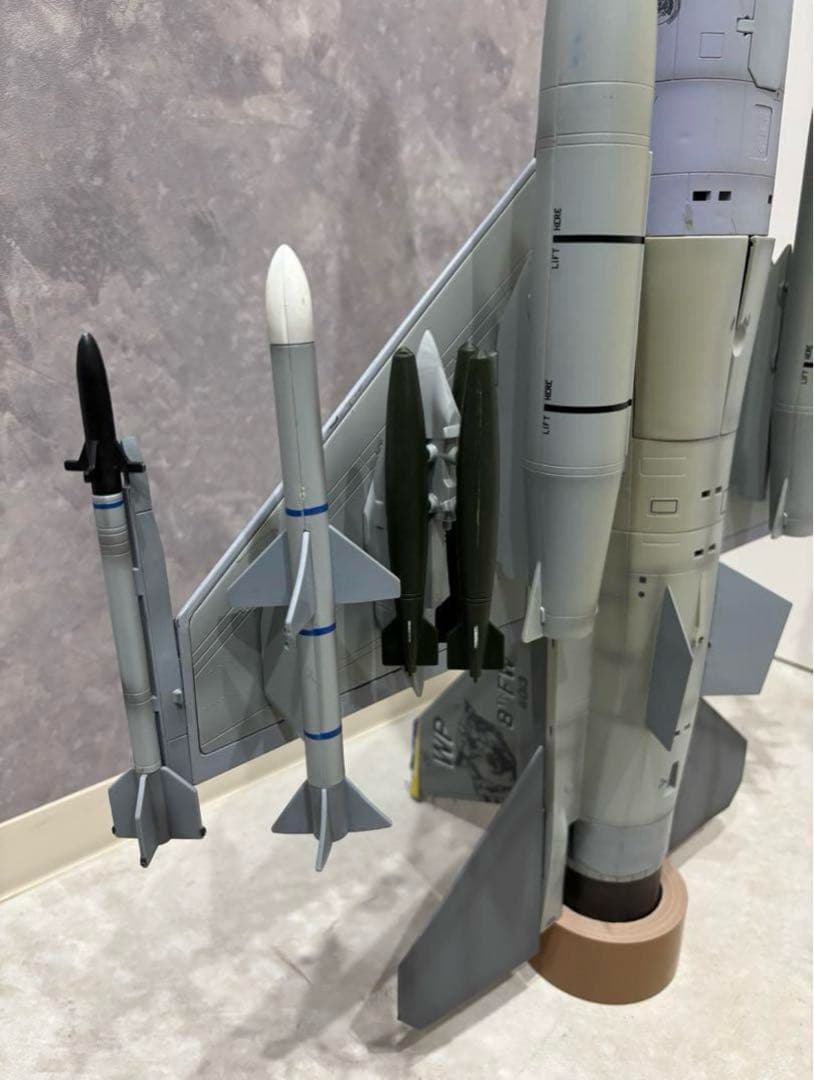 エリートフォース　F-16fighting falcon1/18