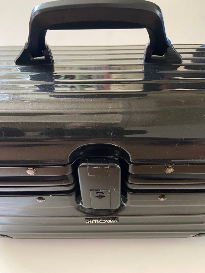 宋支配人リモワ　ビューティーケースSamba Novaサンバノヴァ 中古品