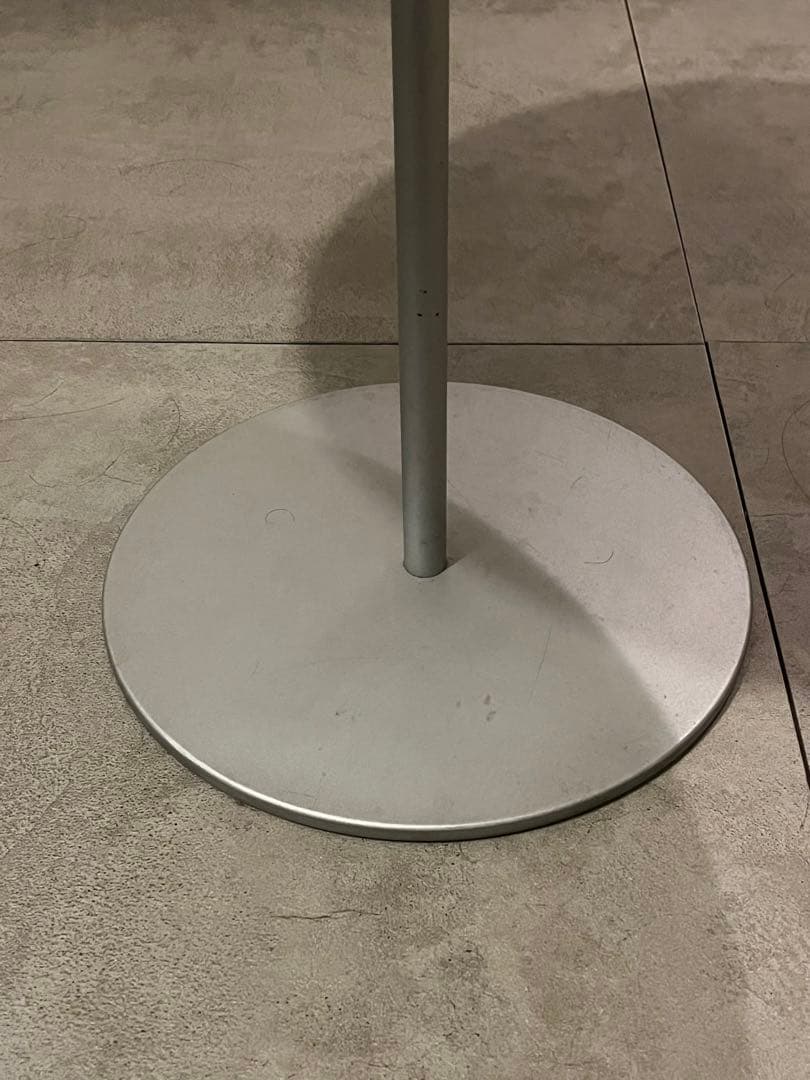 Cassina 252 ON-OFFサイドテーブル　傷あり