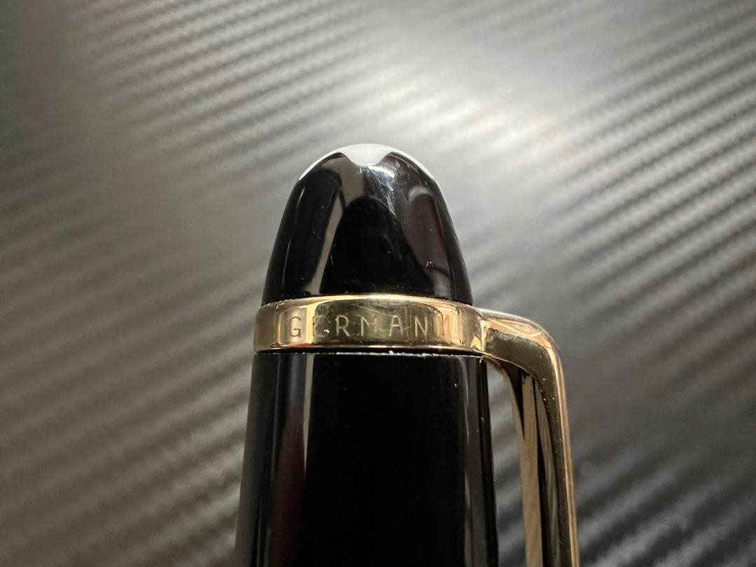 モンブラン マイスターシュテュック 164 クラシック ボールペン ブラック