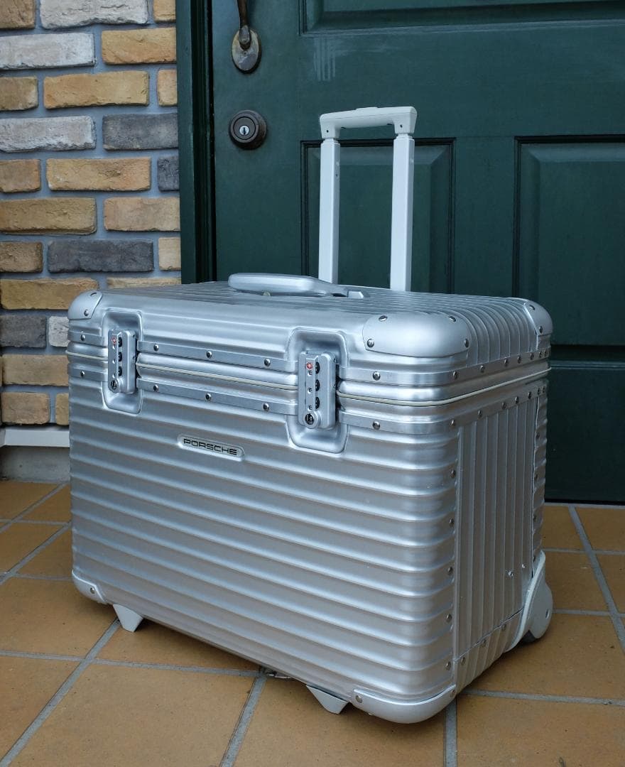 リモワ 985.51『ポルシェ』特別仕様 2輪TSAパイロット特大56L 激レア