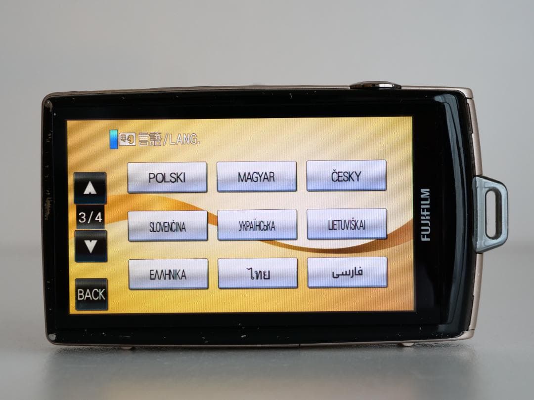 Fujifilm FINEPIX Z1000EXR 35言語対応 動作品+充電器