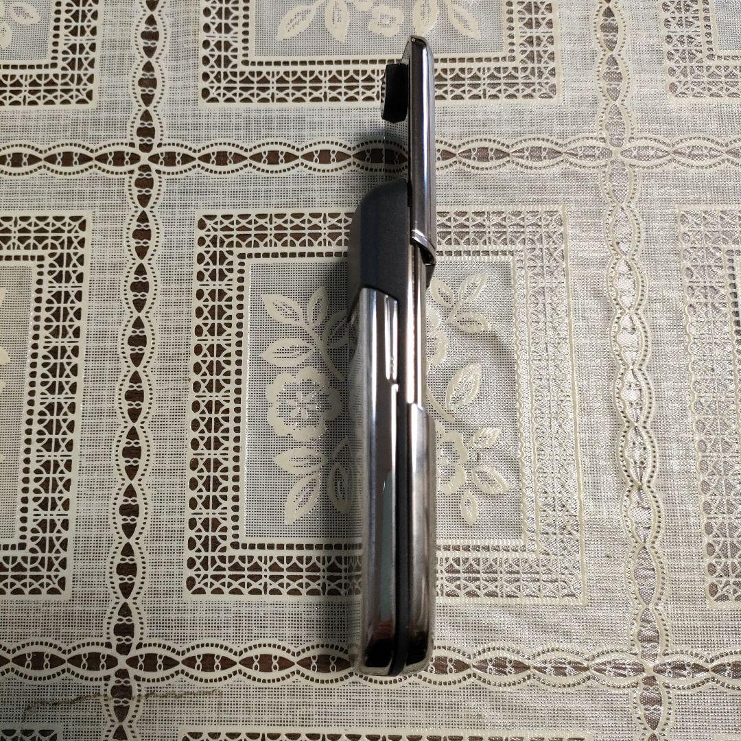 \"未使用\"ノキア携帯電話『NOKIA 8800』ドイツ製、充電器、各種付属品共箱