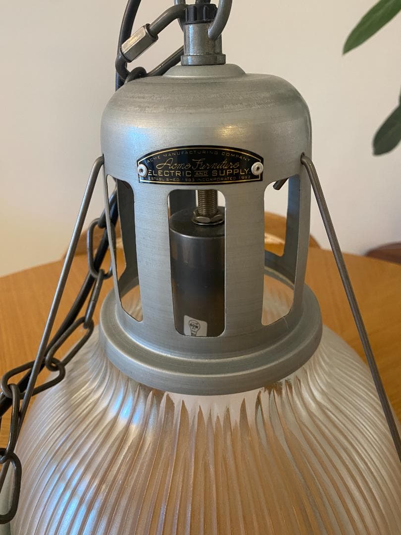 ACME Furniture ボディインダストリー ペンダントランプ