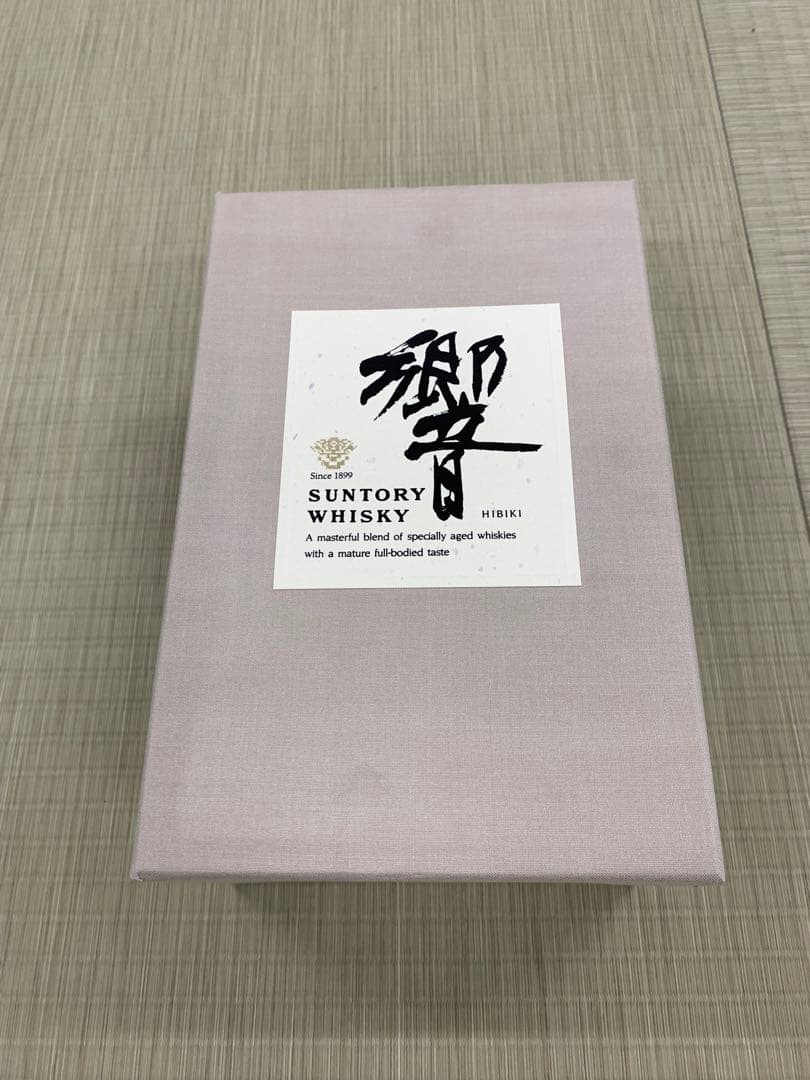 サントリー 響 750ml SH-01 箱付き　1899 お買い得