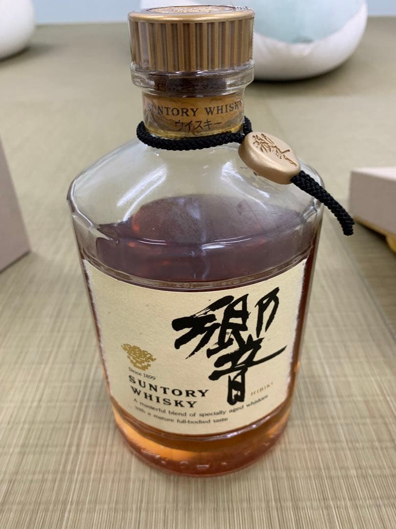 サントリー 響 750ml SH-01 箱付き　1899 お買い得