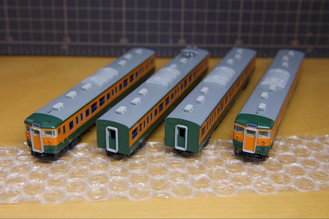 115系 300番台 湘南色 KATO 鉄道模型