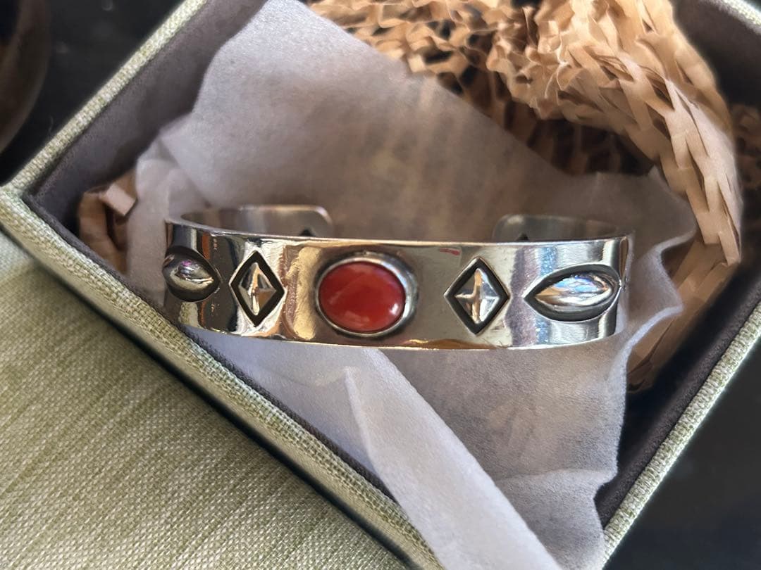 Herman Smith　ハーマンスミス　バングル　コーラル