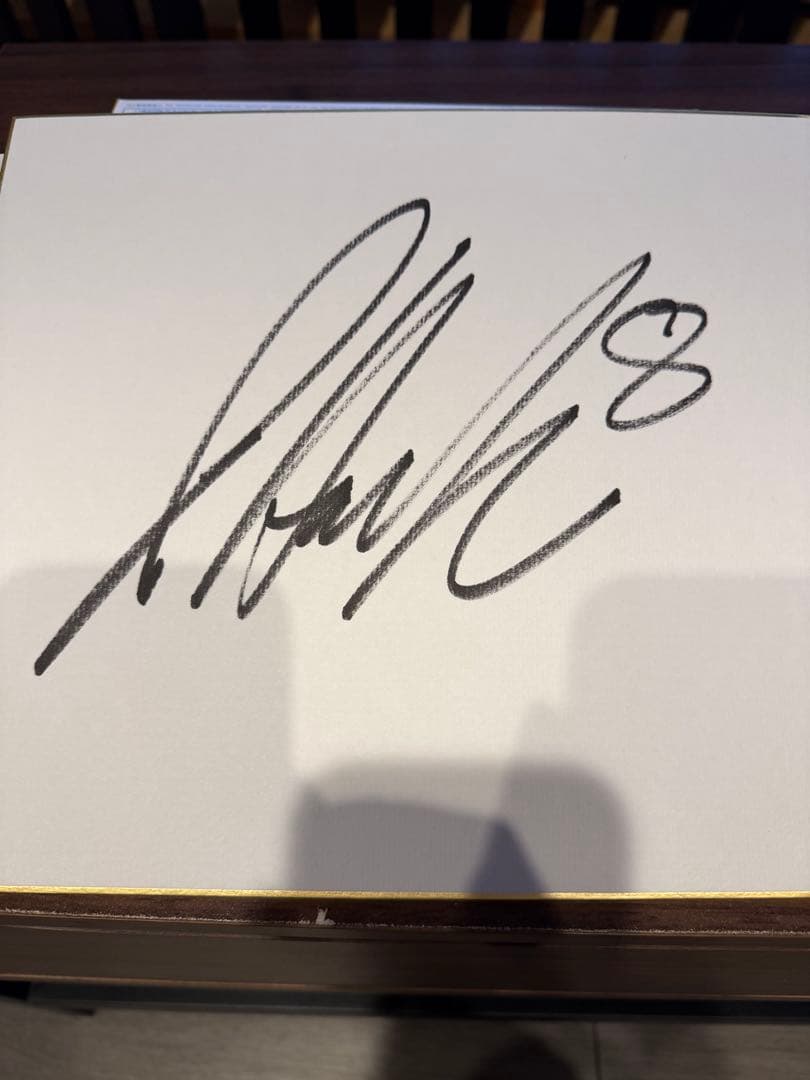 ジョシュ・ホーキンソン　サイン色紙