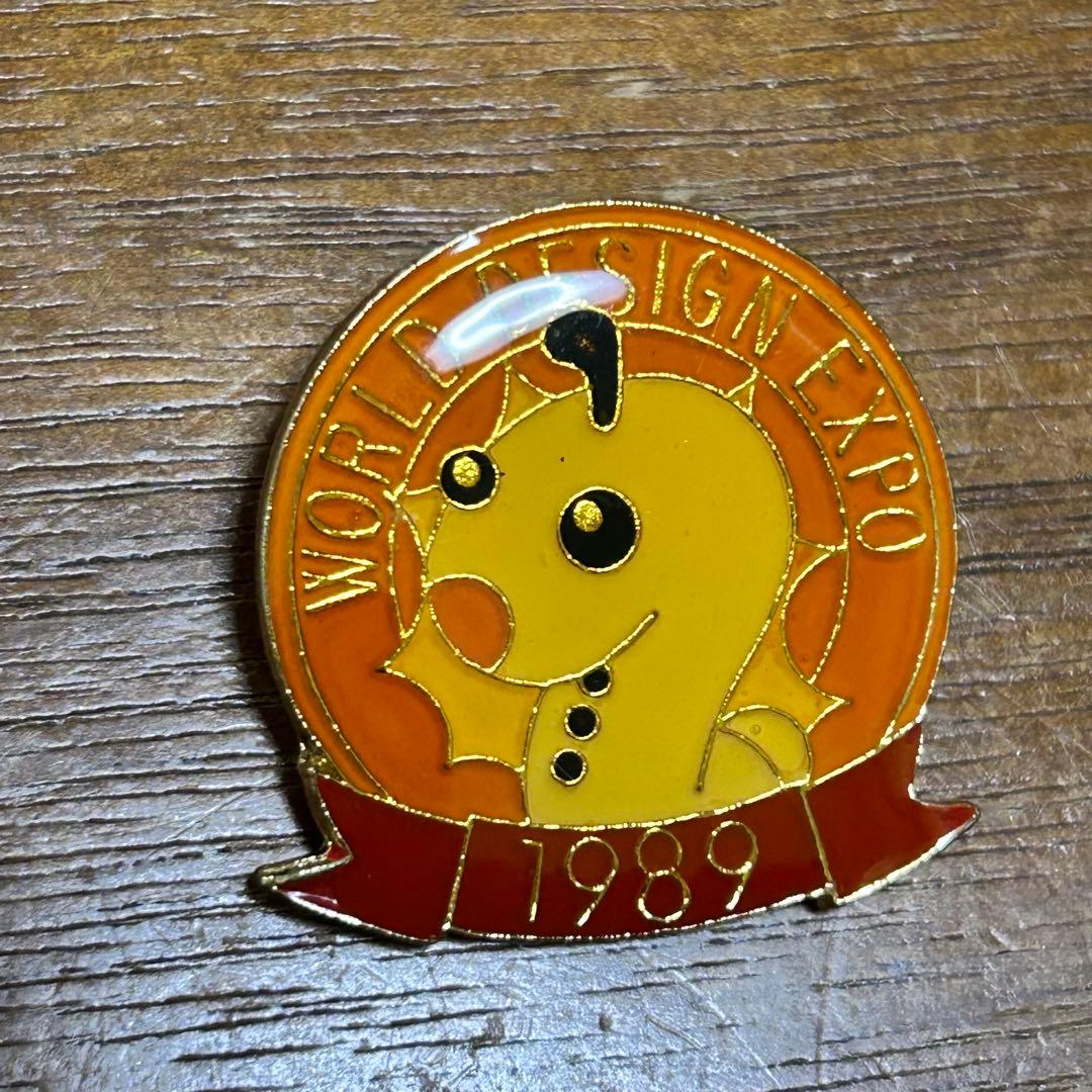 デポちゃん1989年 世界デザイン博覧会 ピンバッジ