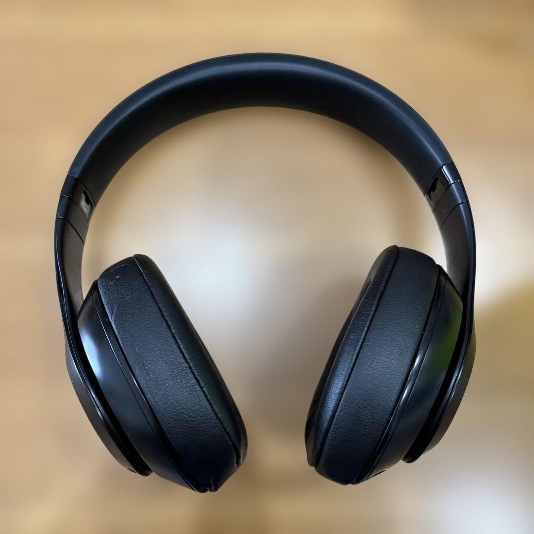 Beats ワイヤレスヘッドホン ブラック ケース付き