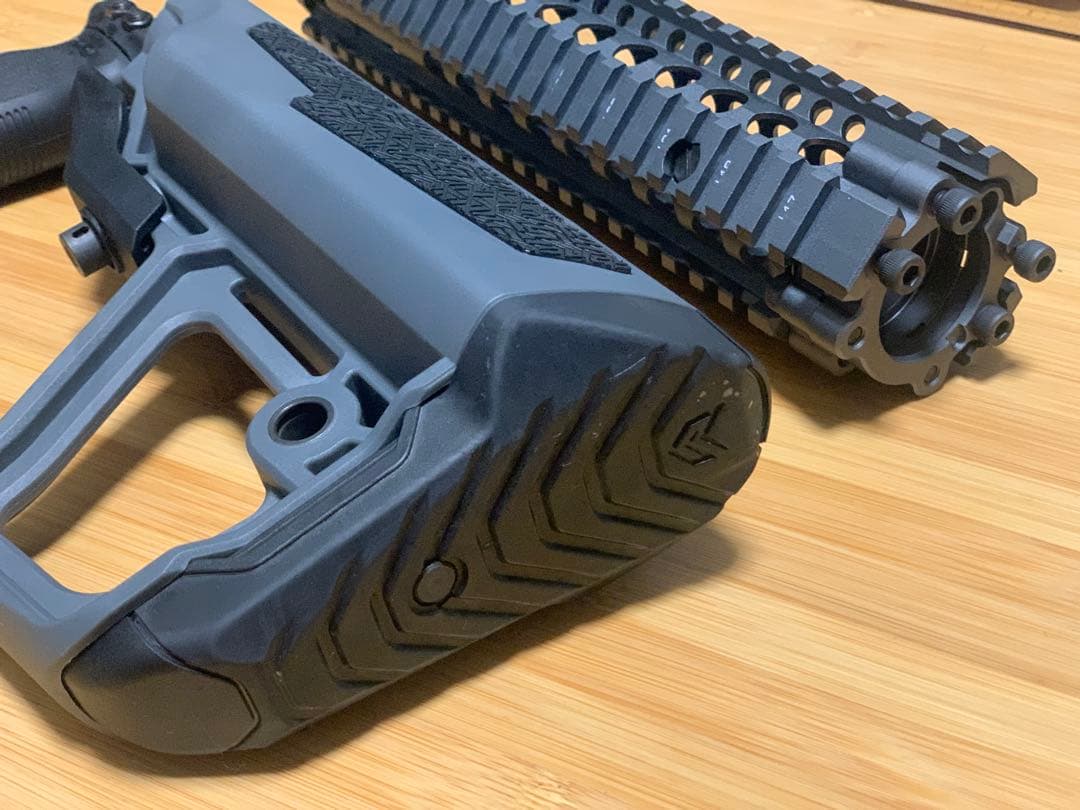 ICS EMG Daniel Defense MK18 ハンドガード　ストック