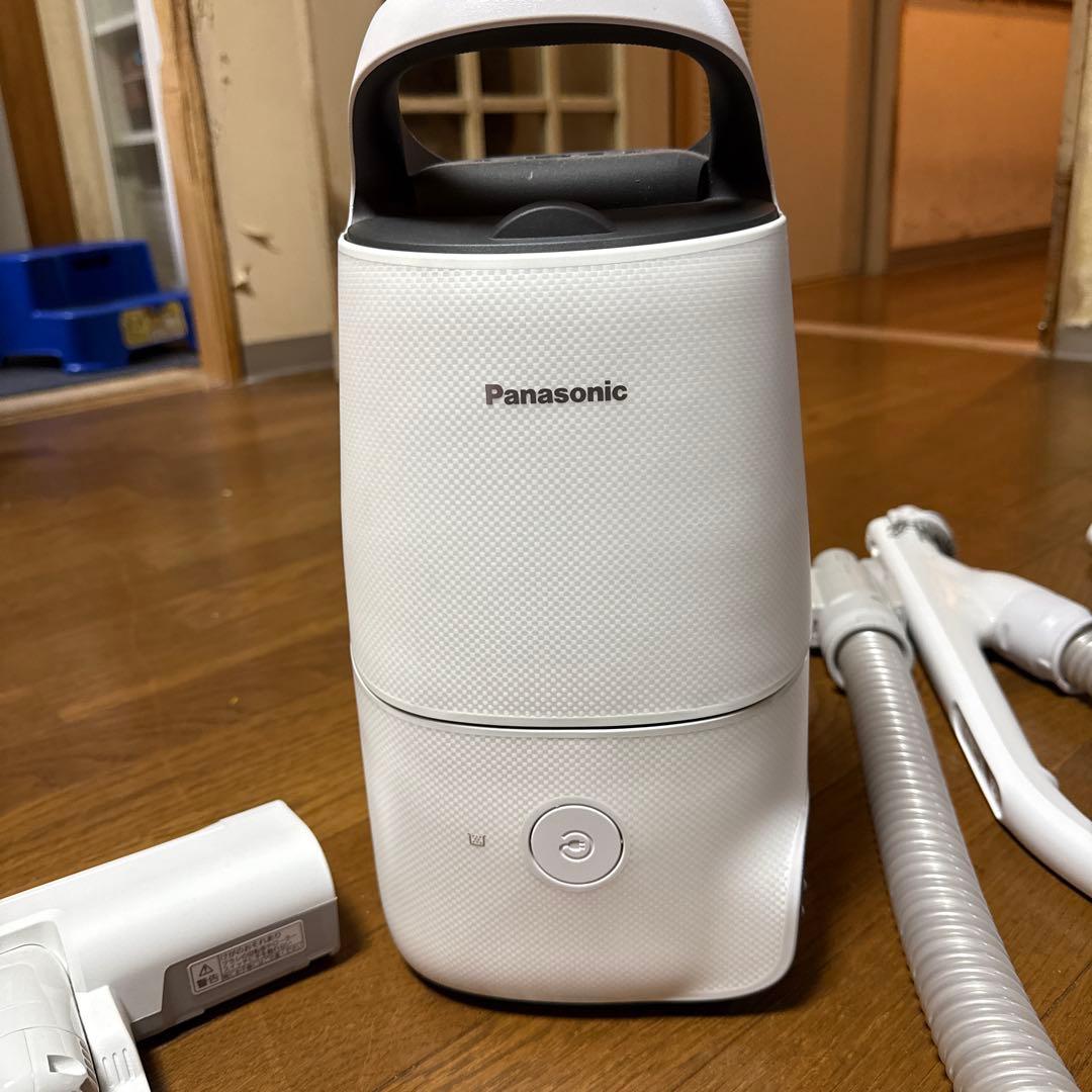 Panasonic キャニスター掃除機 本体2024年製