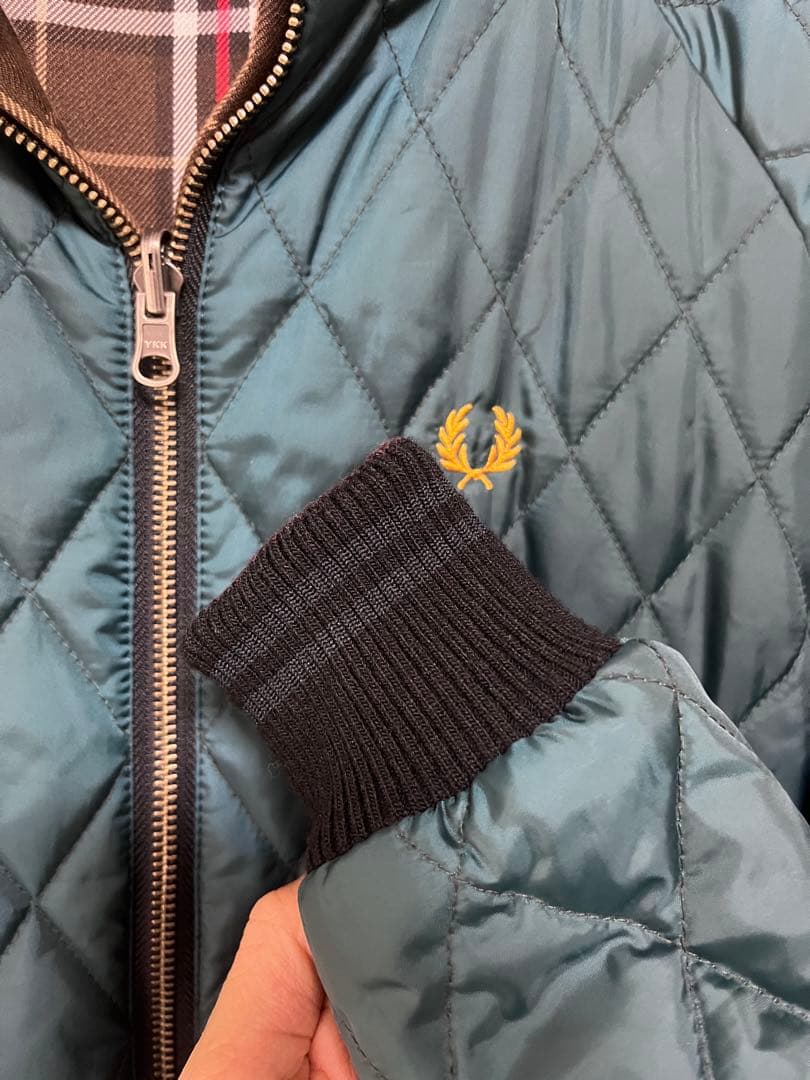 フレッドペリー　未使用品　リバーシブル キルティングジャケット ダークグリーン