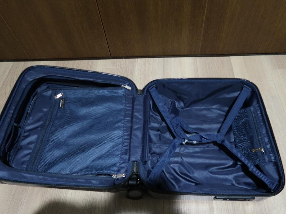 Bermas バーマス　スーツケース INTER CITY 33L