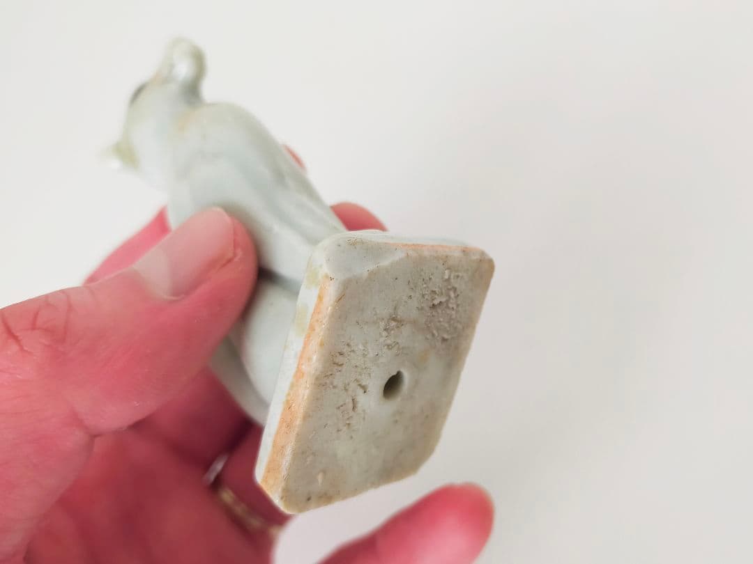 珍品、白磁、青磁 陶器の稲荷、狐 仏教美術 奉納、骨董 古伊万里?瀬戸?呪物